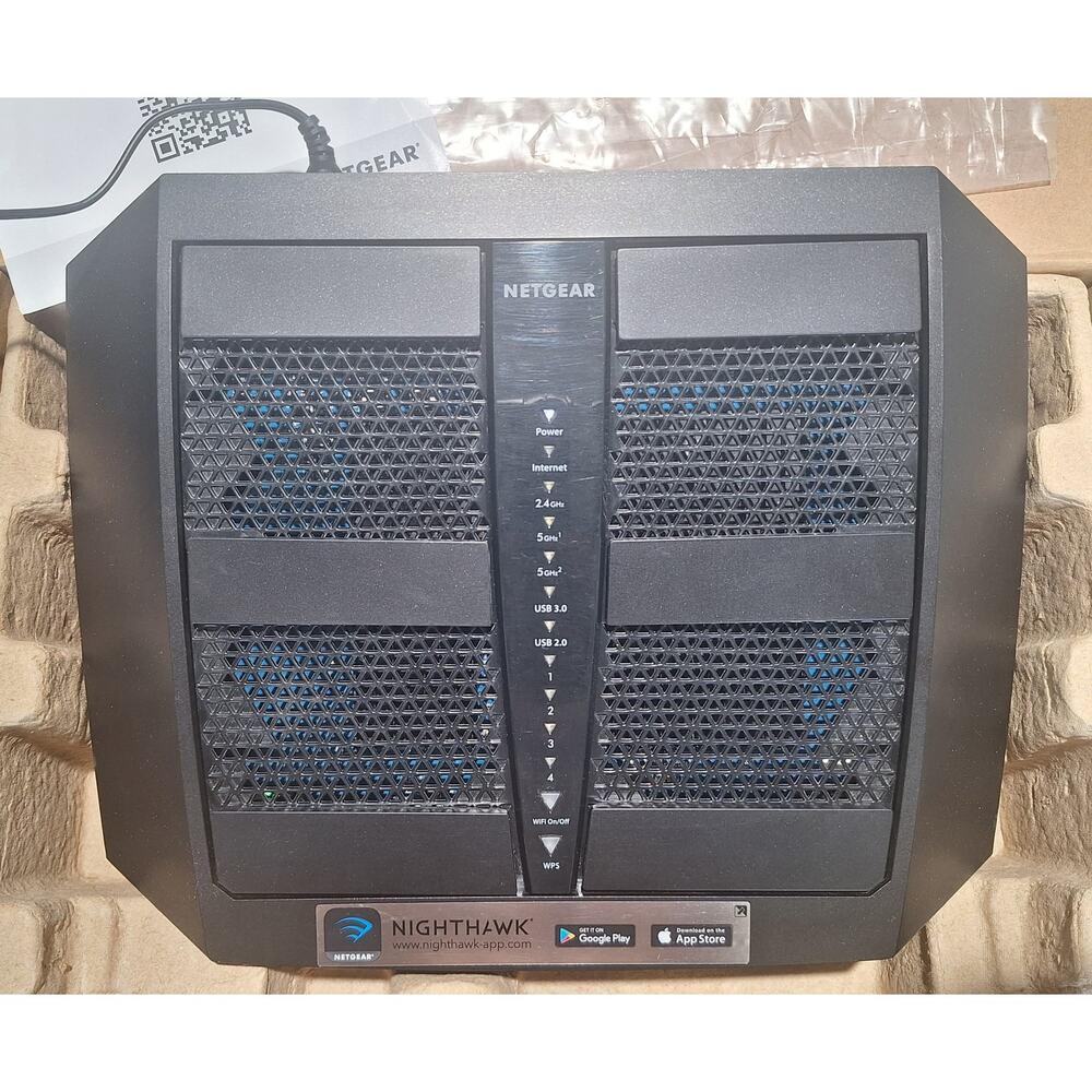 NETGEAR Nighthawk X6 AC3200 Tri-Band WiFi Router R8000 Tested w/ Box NM - Picture 2 of 8